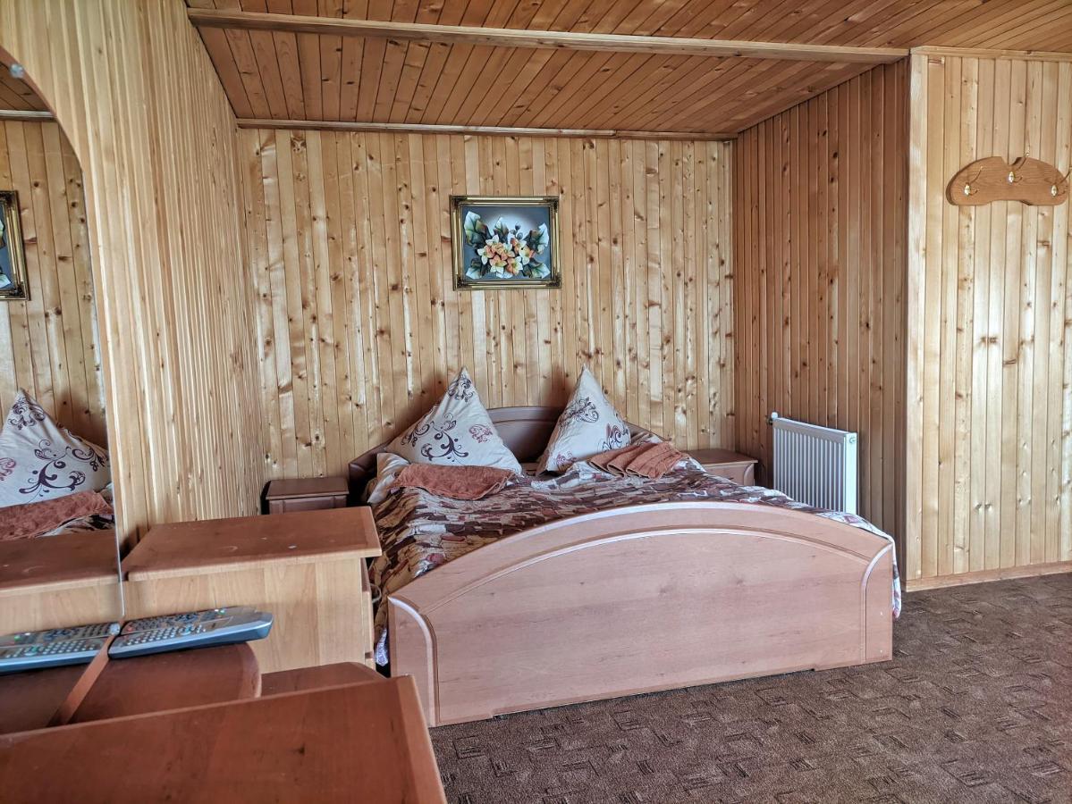 Приват-котедж Зарінок Микуличин Екстер'єр фото